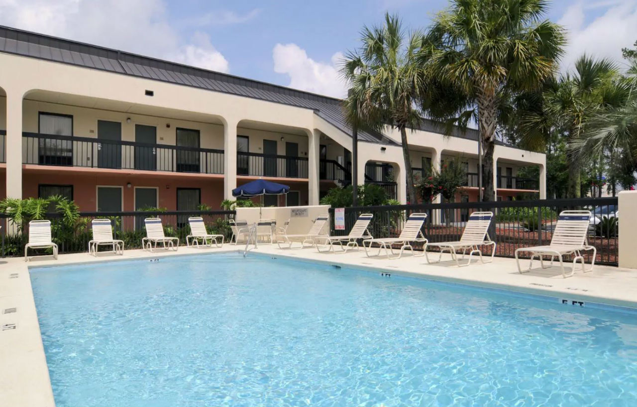 Baymont By Wyndham Tallahassee Exteriér fotografie